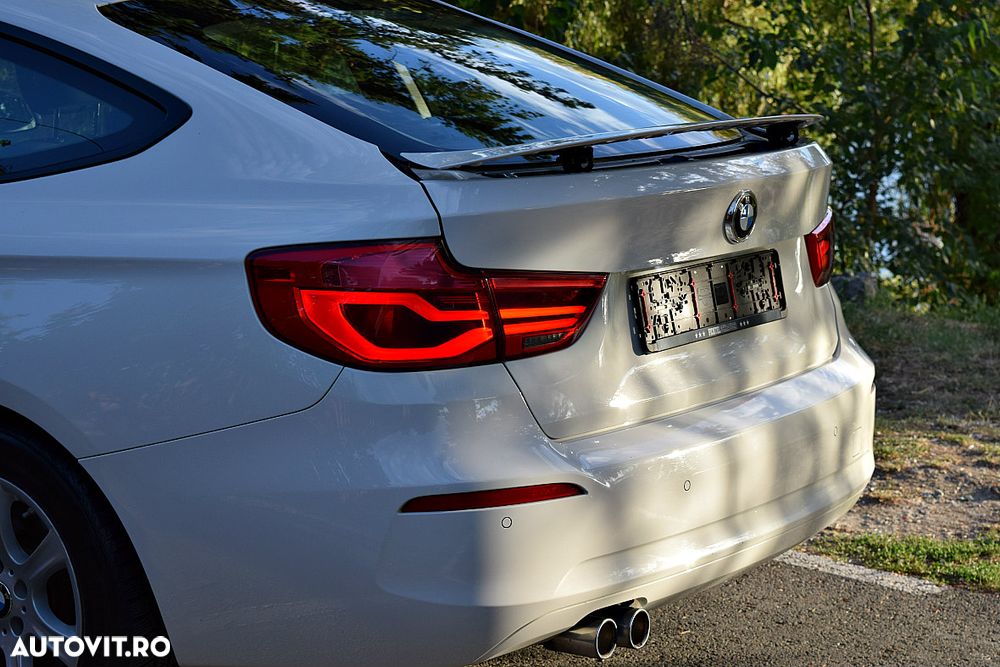 BMW Seria 3 320d Aut. xDrive Luxury Line - 11