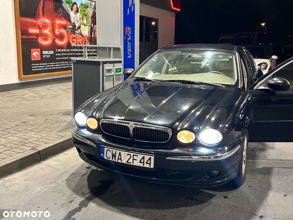 Jaguar X-Type