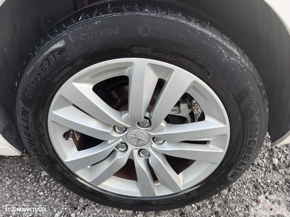 Peugeot 308 BlueHDi FAP 120 Stop & Start Allure - 26