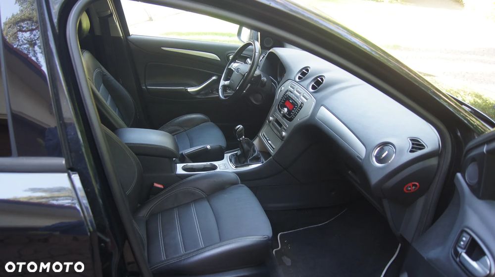 Ford Mondeo 2.0 Titanium - 15