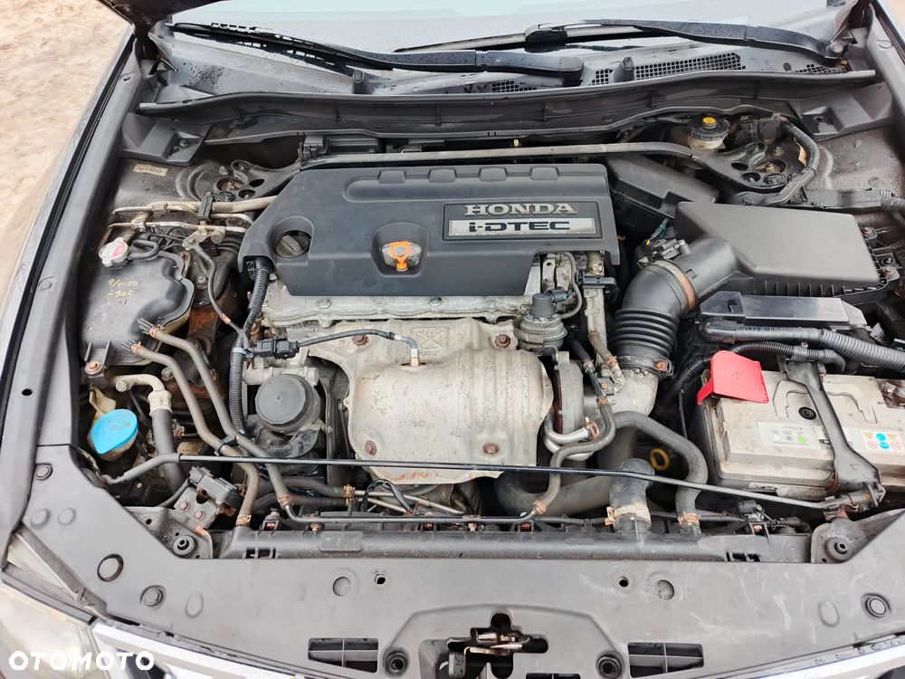 Honda Accord 2.2d Elegance - 33