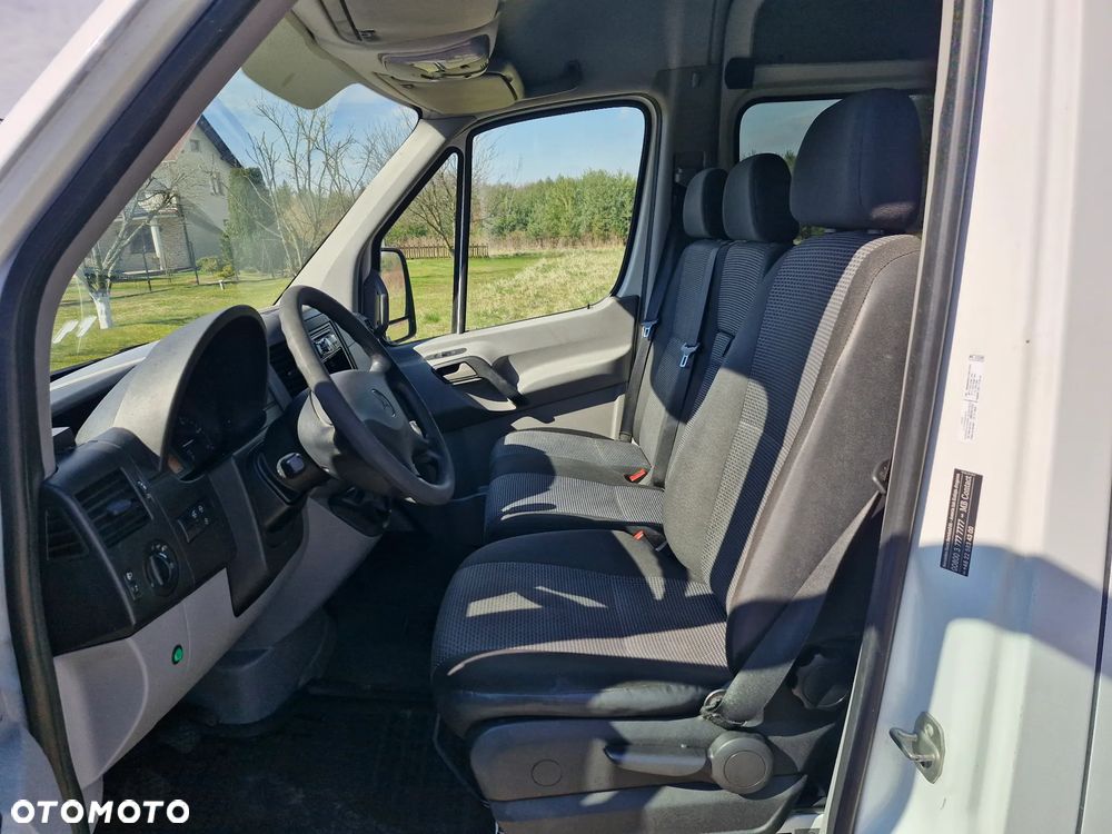 Mercedes-Benz SPRINTER - 9