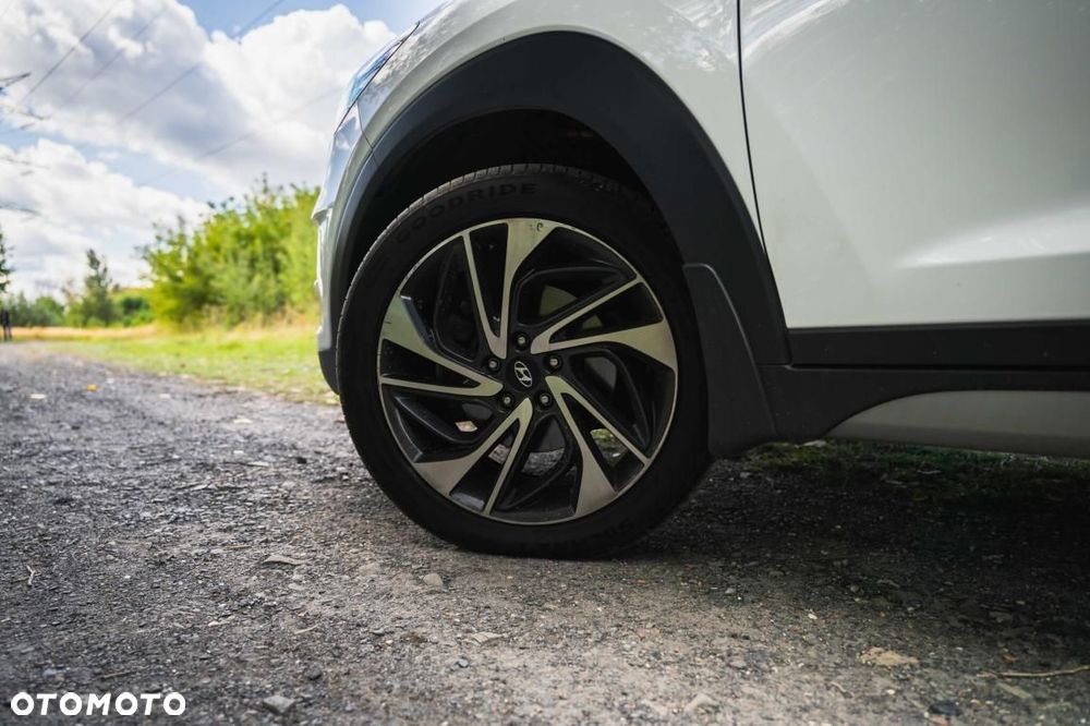 Hyundai Tucson - 10