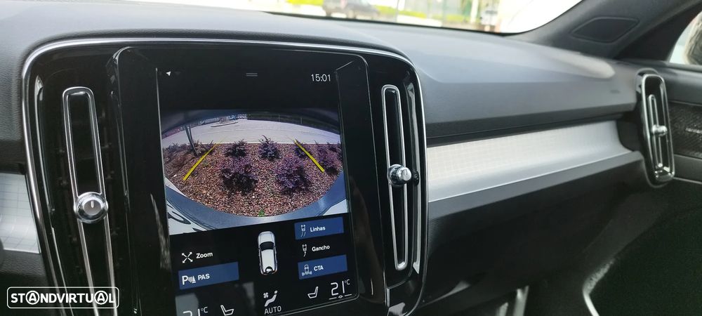 Volvo XC 40 2.0 D3 Momentum Plus - 13