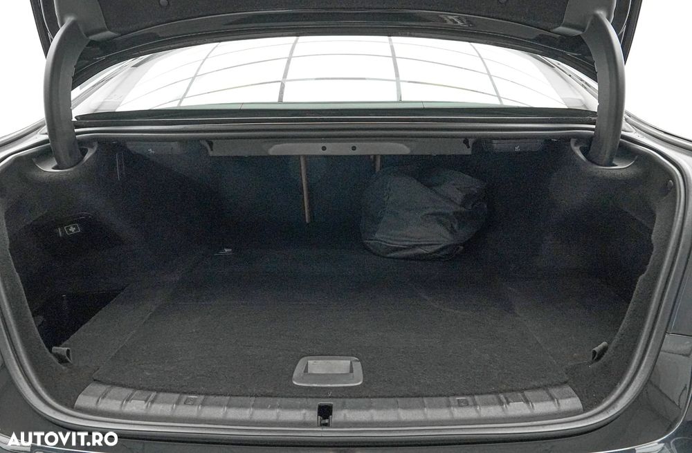 BMW Seria 5 530e xDrive AT PHEV - 19
