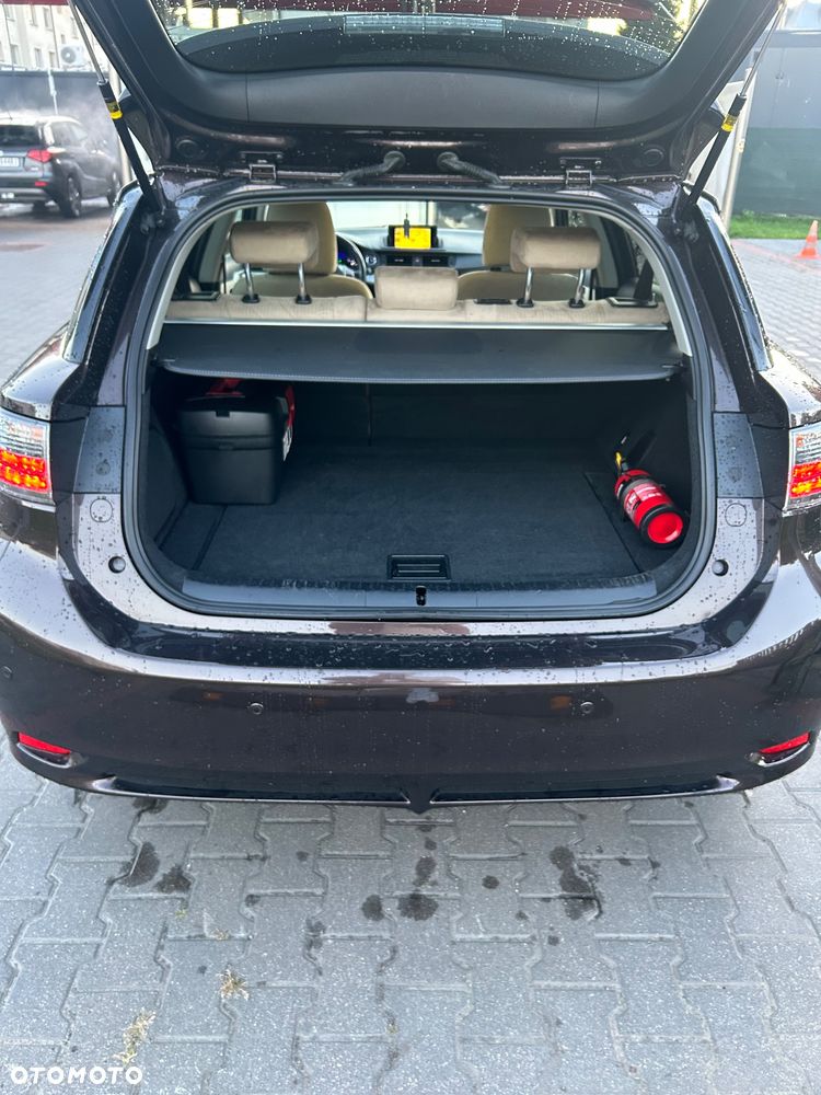 Lexus CT 200h Elegance - 34