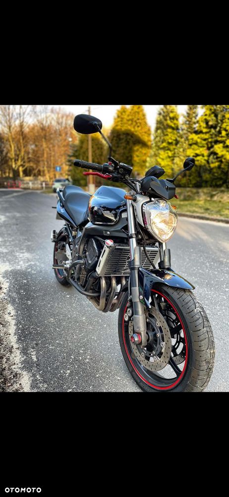 Yamaha FZ6 - 4