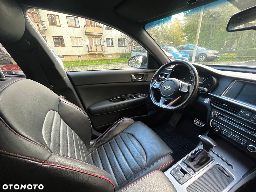 Kia Optima Kombi 18-19 - 20