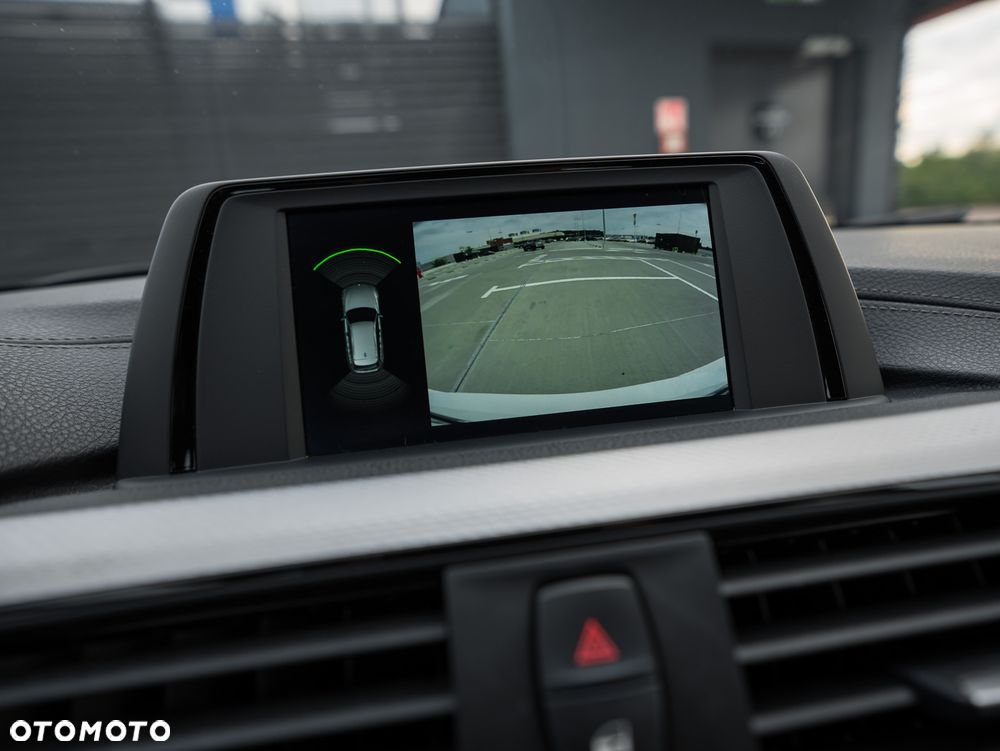 BMW Seria 3 320i GPF M Sport - 33