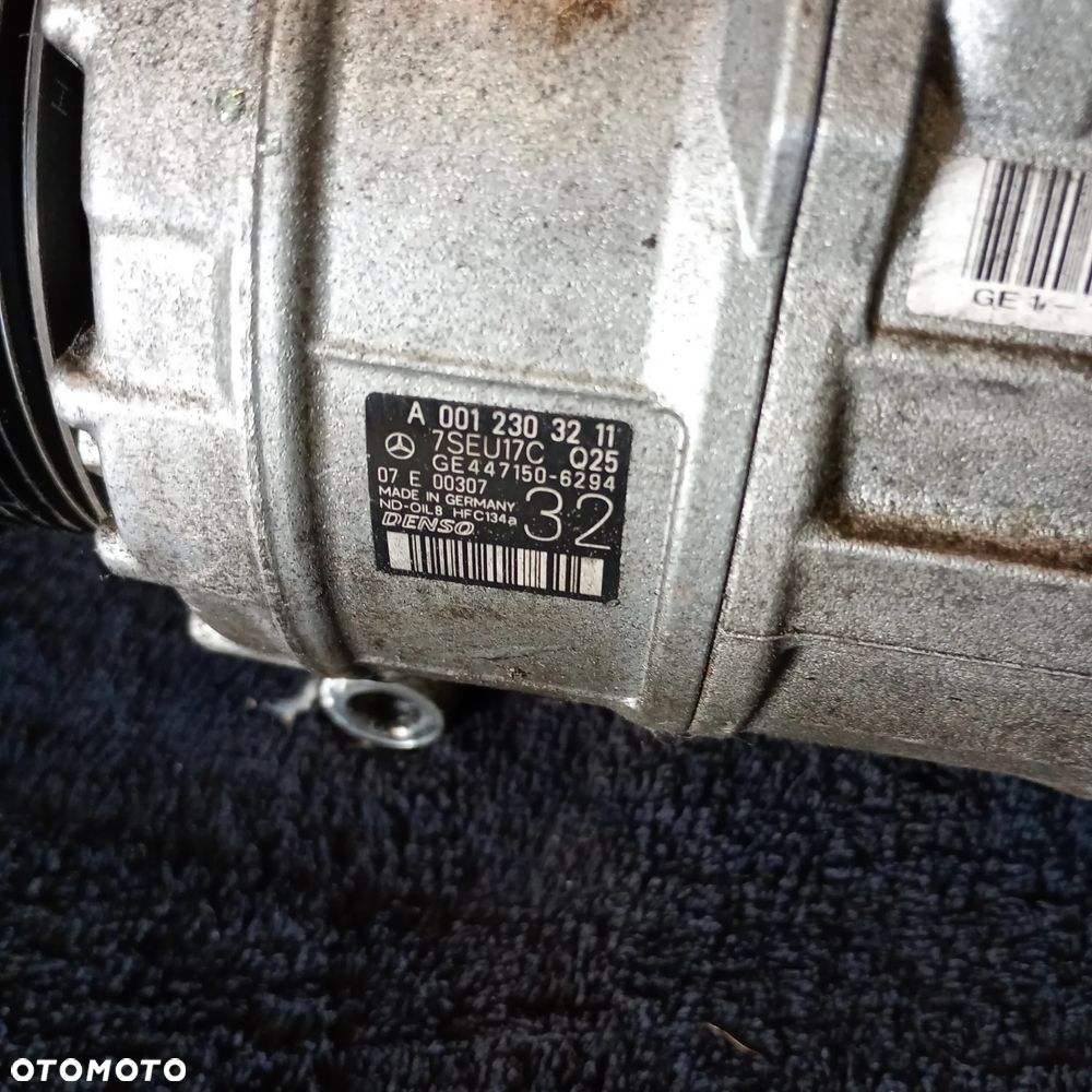 Kompresor klimatyzacji 3.0CDI A0012303211 - 3