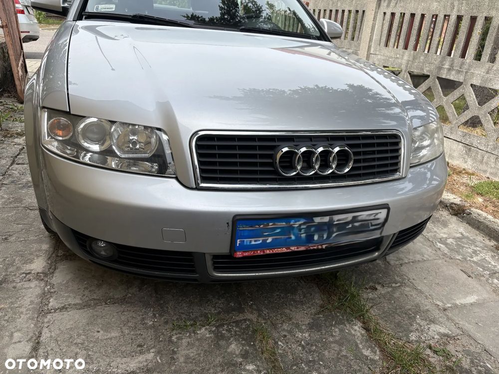 Audi A4 Limousine - 18