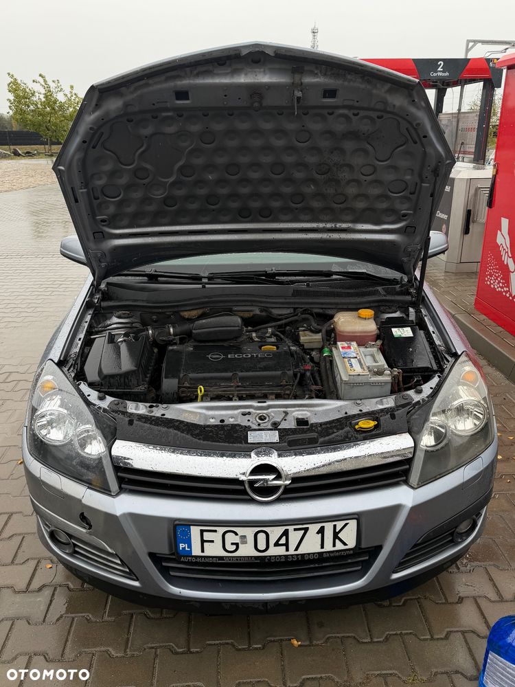 Opel Astra 2006 photo 2