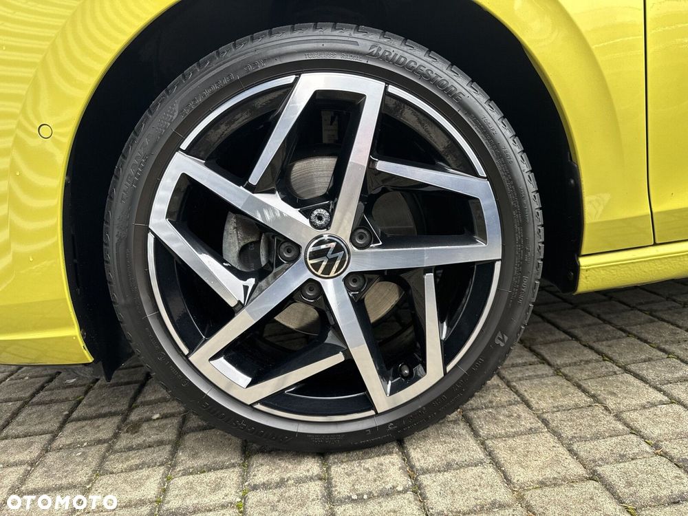 Volkswagen Golf 1.5 eTSI mHEV Style DSG - 33