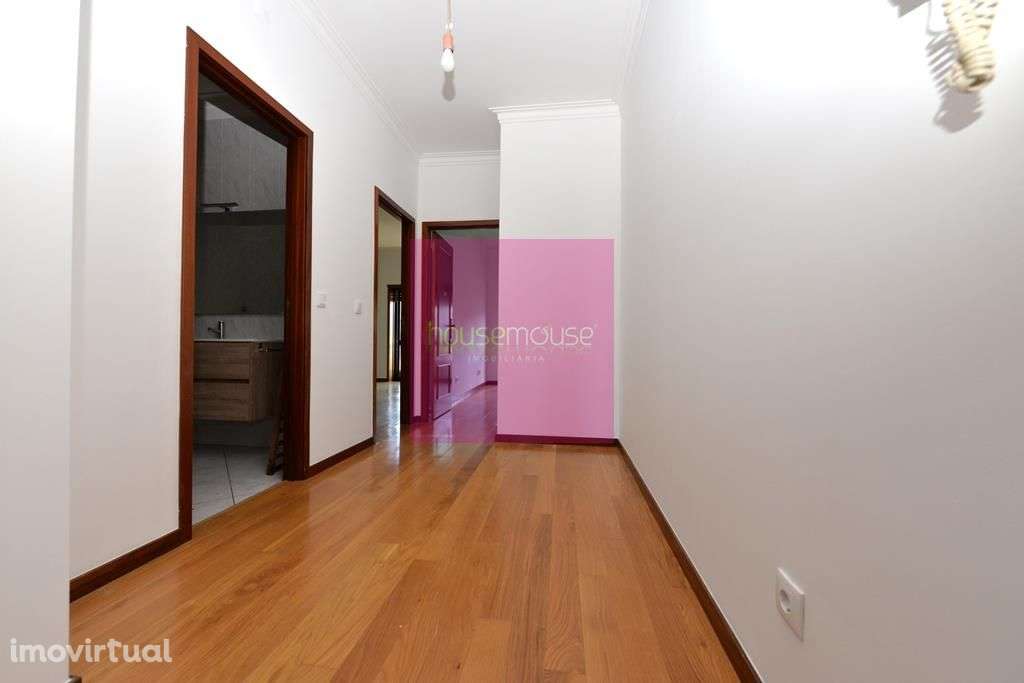 Apartamento T 2 Braga Nogueiró - Grande imagem: 5/11