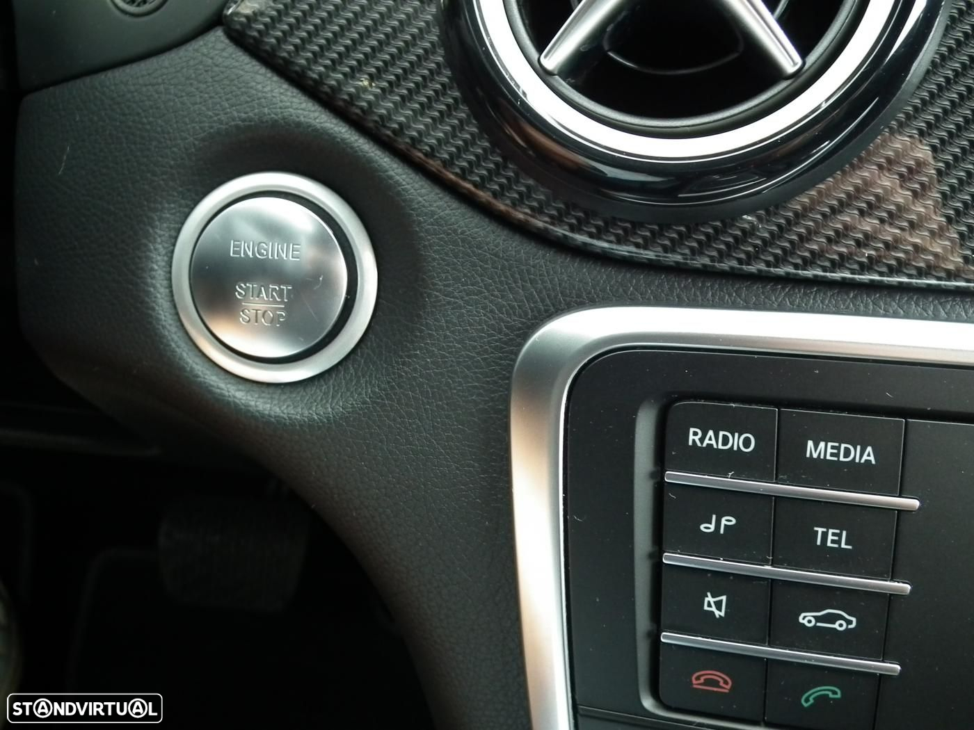 Mercedes-Benz CLA 200 d Shooting Brake AMG Line Aut. - 31