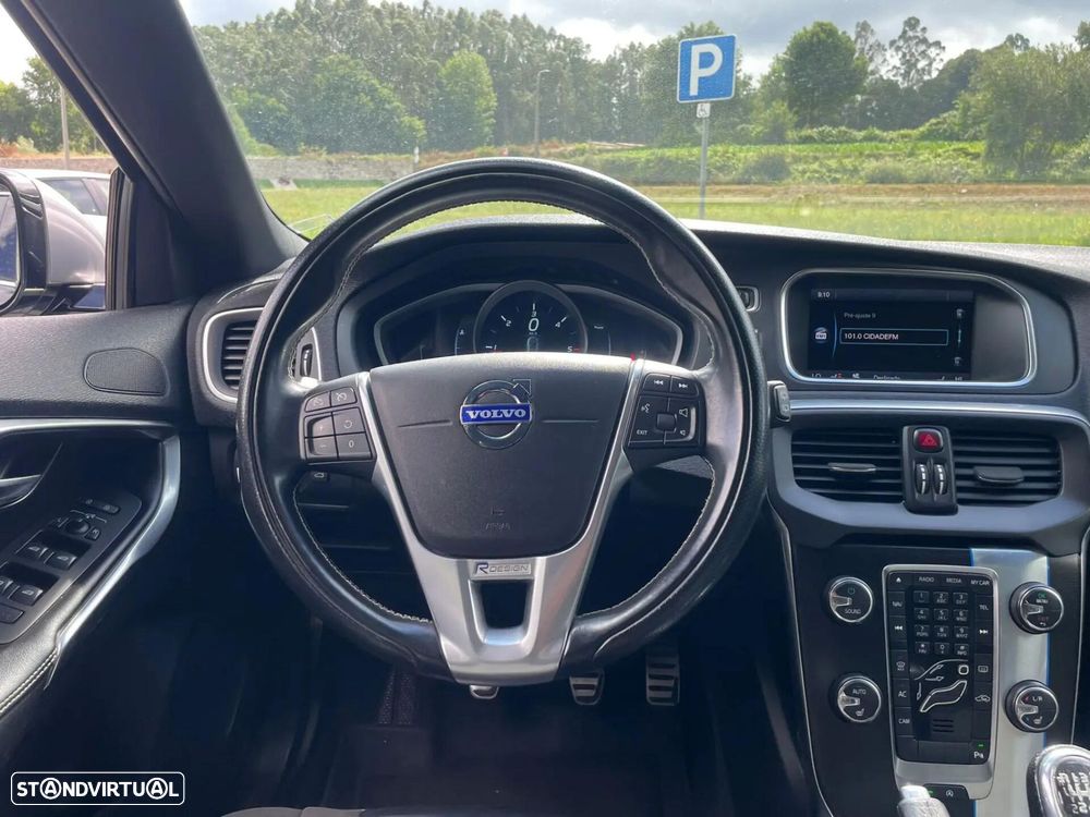 Volvo V40 1.6 D2 R-Design - 20