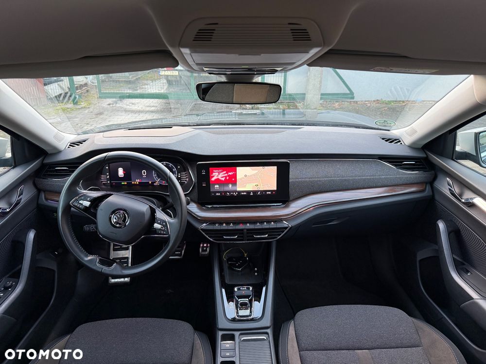 Skoda Octavia 2.0 TDI 4x4 Scout DSG - 5