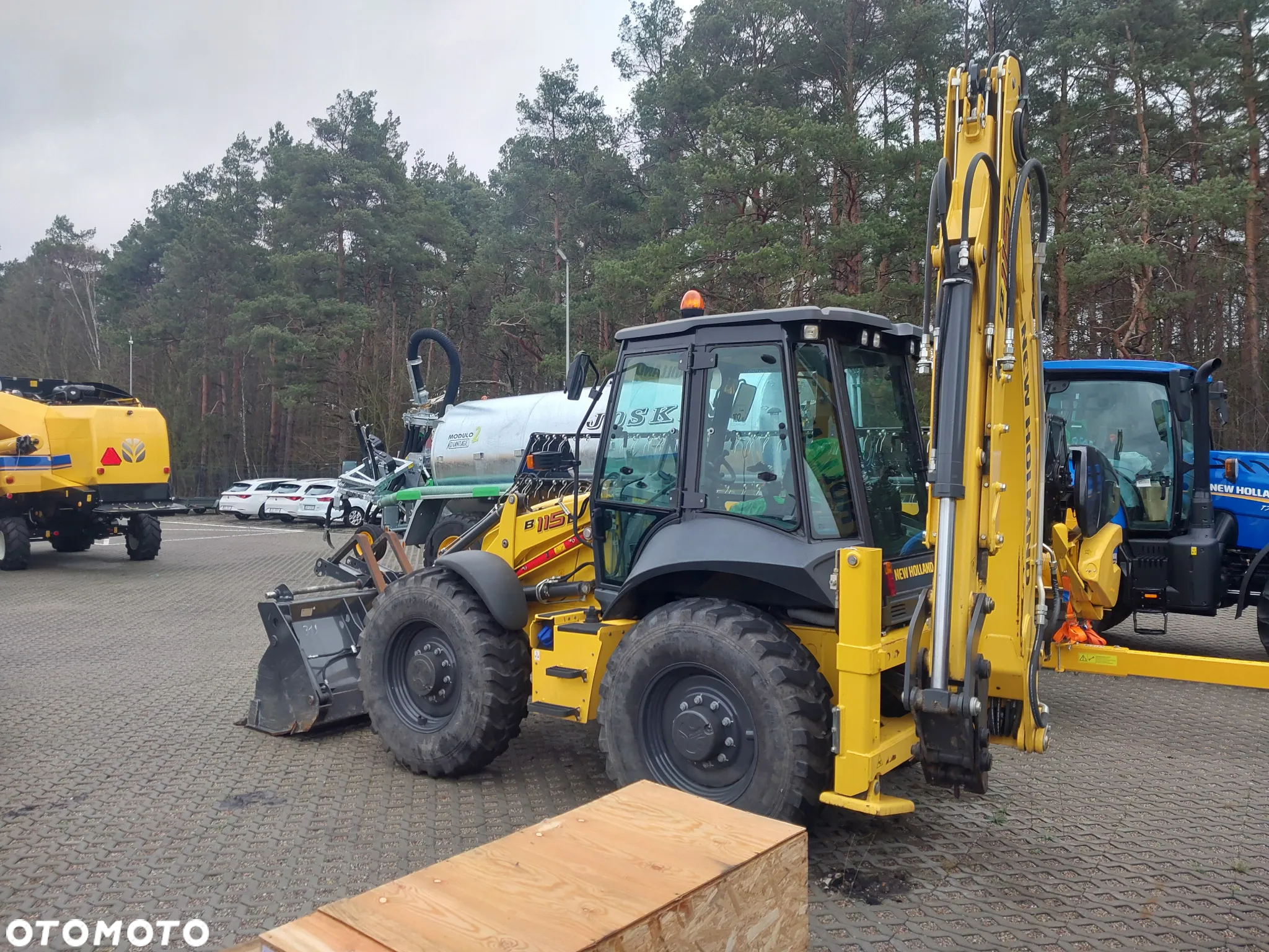 New Holland B115D - 3