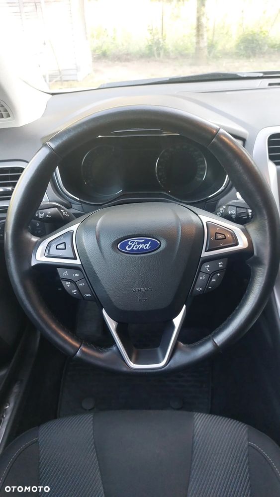 Ford Mondeo 2.0 TDCi Titanium - 11