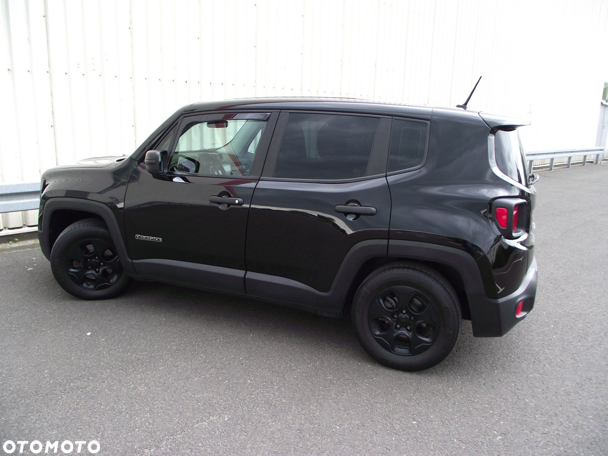 Jeep Renegade 1.6 E-TorQ Sport FWD - 11