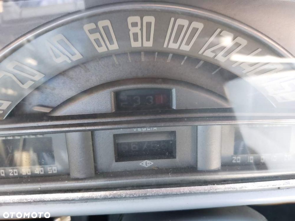 Peugeot Inny - 25