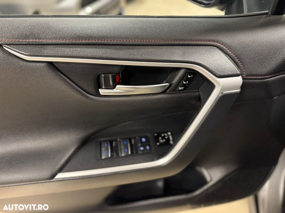 Toyota RAV4 Style - 16