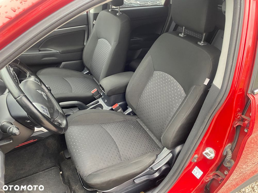 Mitsubishi ASX 1.6 2WD Intense - 28