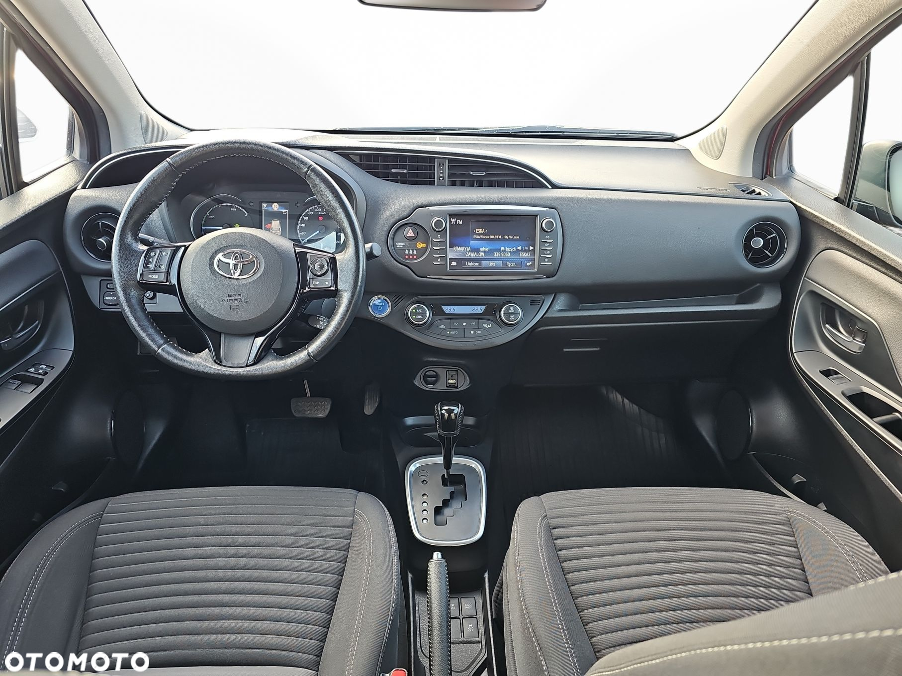 Toyota Yaris - 11