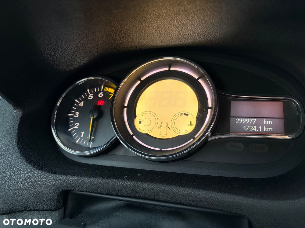Renault Megane 1.6 16V Authentique - 7