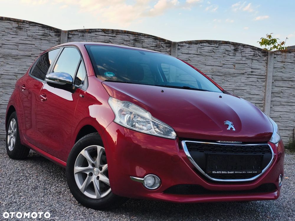 Peugeot 208 - 4