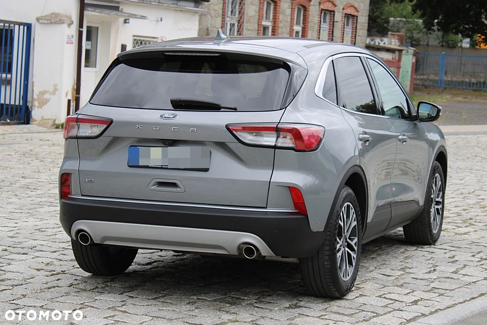 Ford Kuga 2.0 EcoBlue 4x4 TITANIUM - 11
