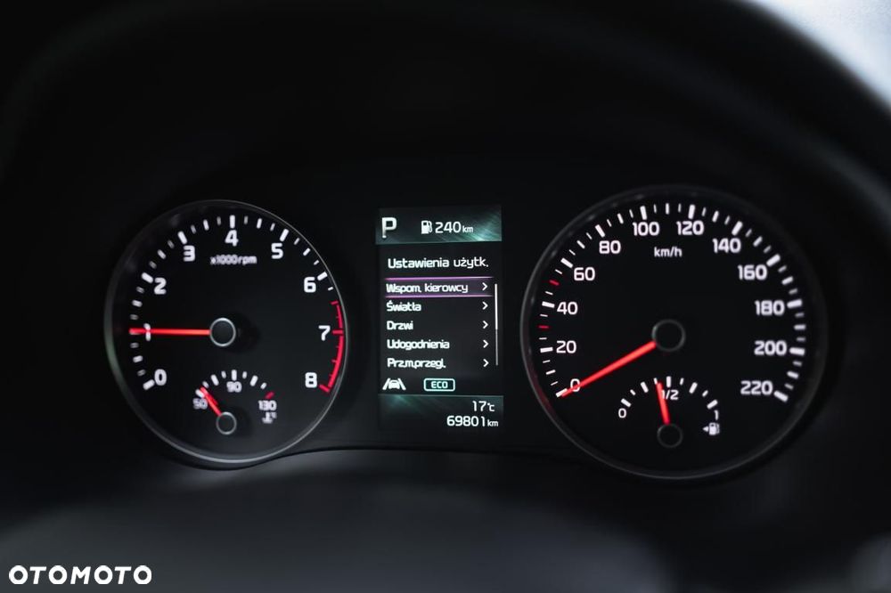 Kia Stonic - 14