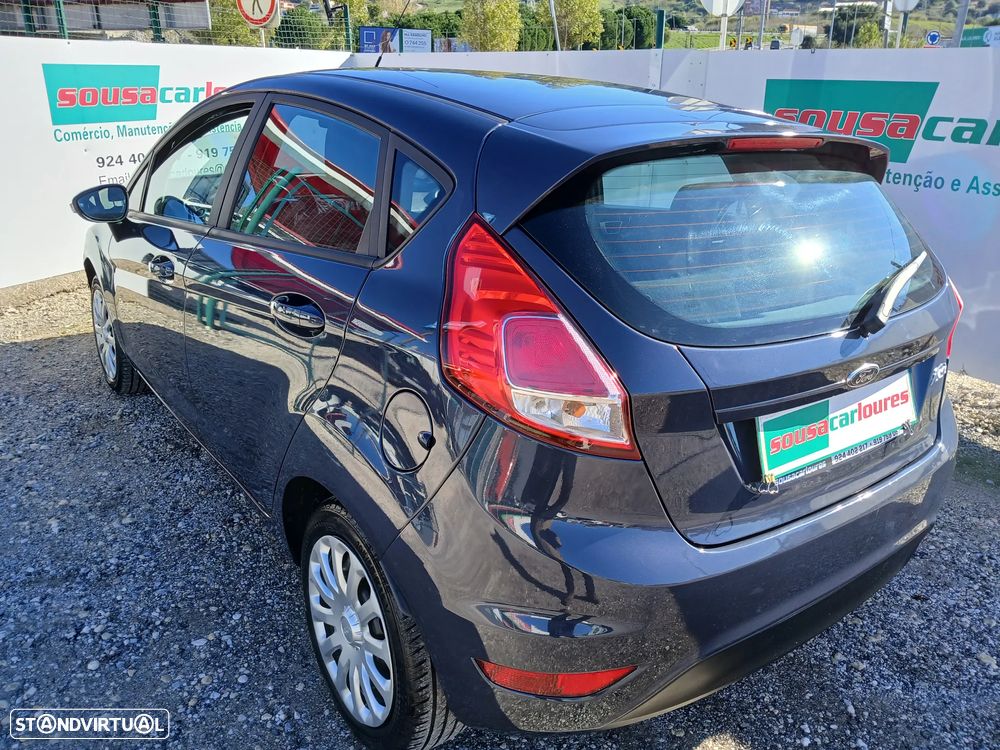 Ford Fiesta 1.25 Trend - 13