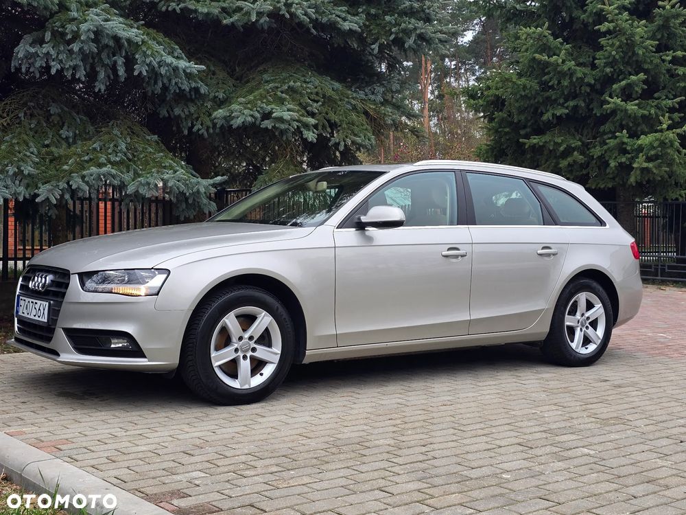 Audi A4 Avant - 1