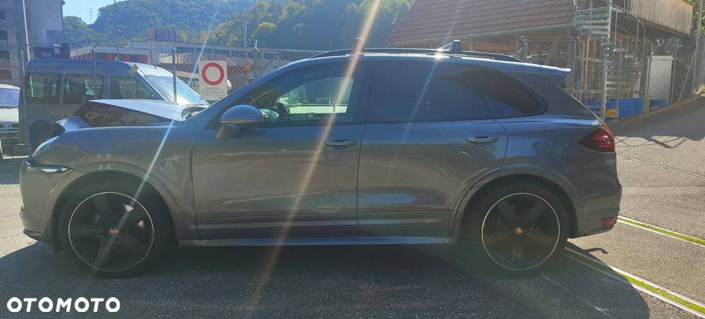 Porsche Cayenne GTS Tiptronic S - 5