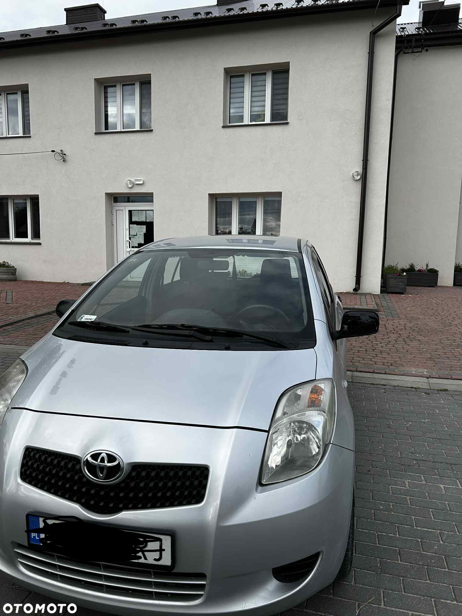 Toyota Yaris 1.3 Luna - 4