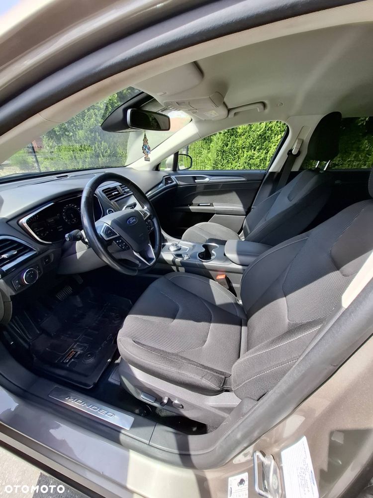 Ford Mondeo 2.0 EcoBlue Titanium - 12