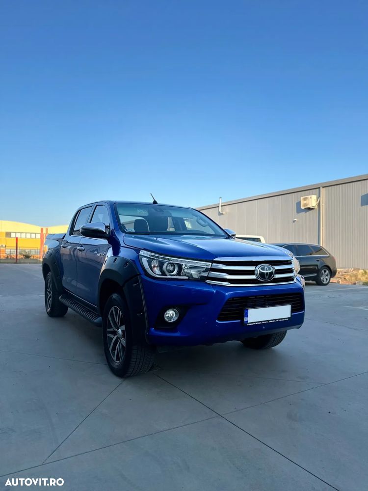 Toyota Hilux 2.4D 150CP 4x4 Double Cab AT Executive - 2
