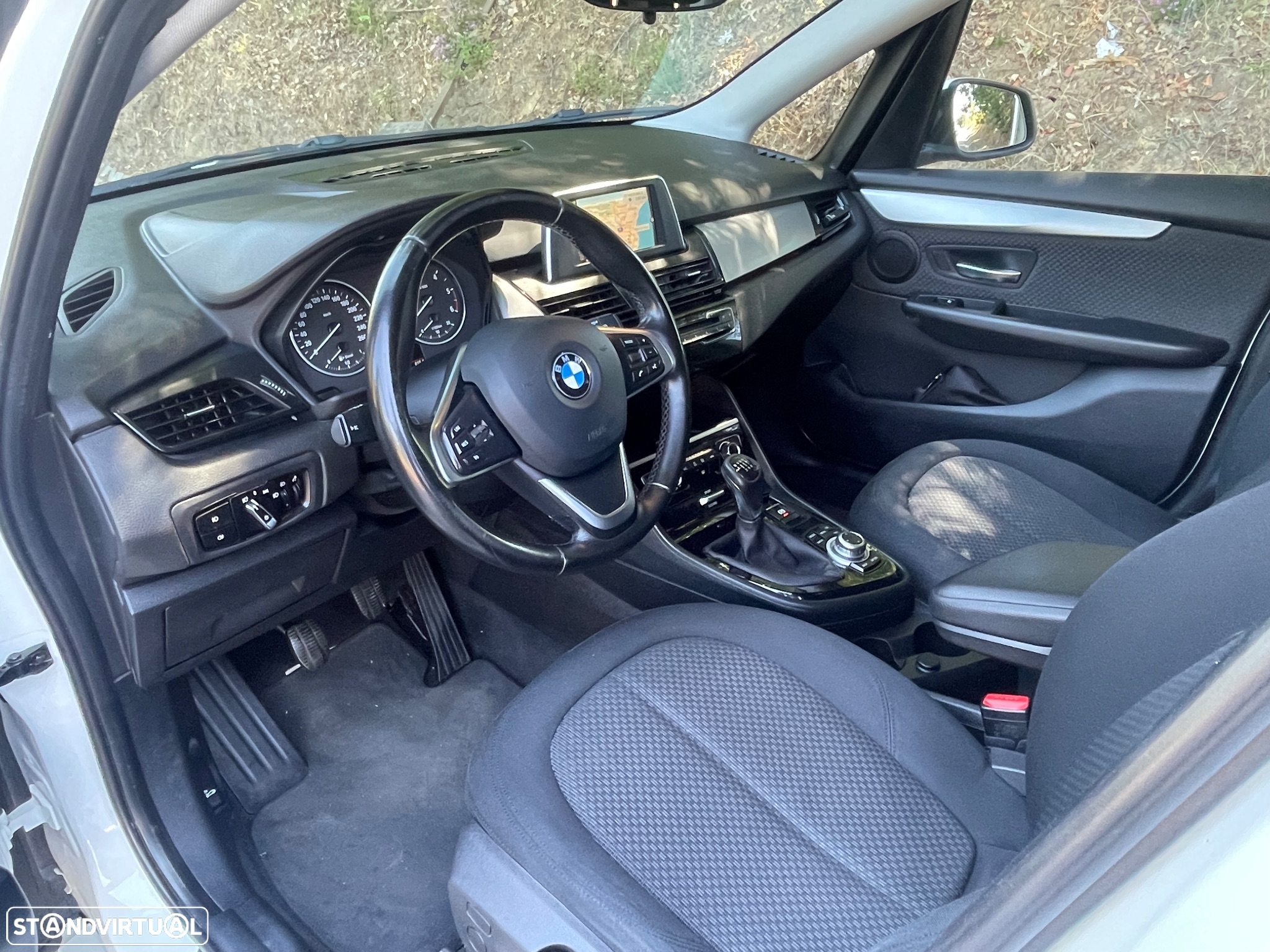 BMW 216 Active Tourer d - 13