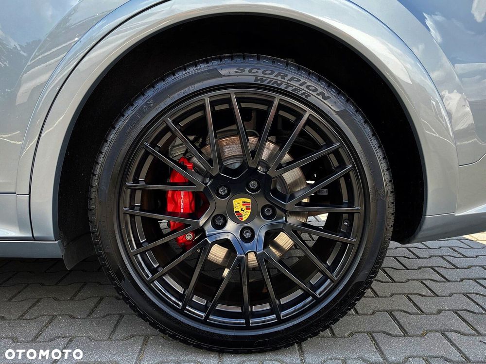 Porsche Cayenne - 13