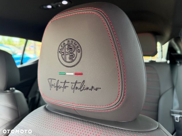 Alfa Romeo Tonale 1.3 PHEV Q4 Tributo Italiano - 11