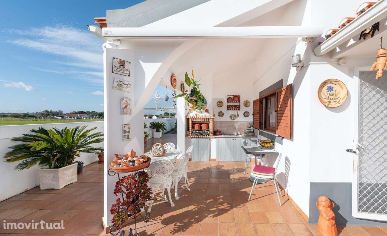 Moradia T4 com 320 m2 no Aceiro do Miranda, Pinhal Novo – Onde a Rural - Grande imagem: 3/48