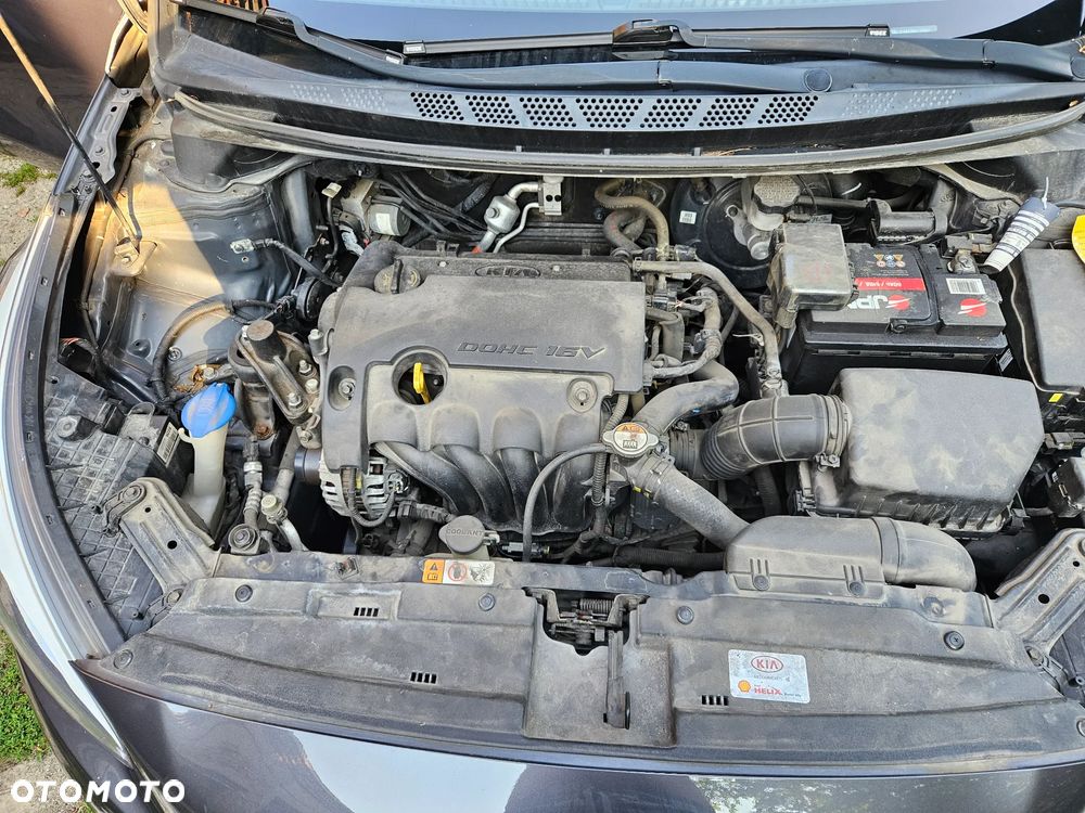 Kia Ceed 1.4 L - 16
