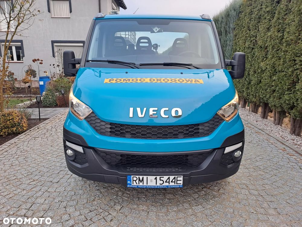 Iveco Daily 33 S 13 D - 2