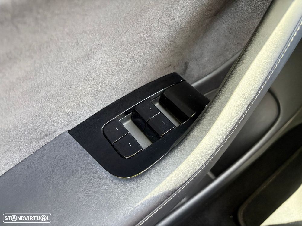 Tesla Model 3 Long Range Tração Integral Premium - 13
