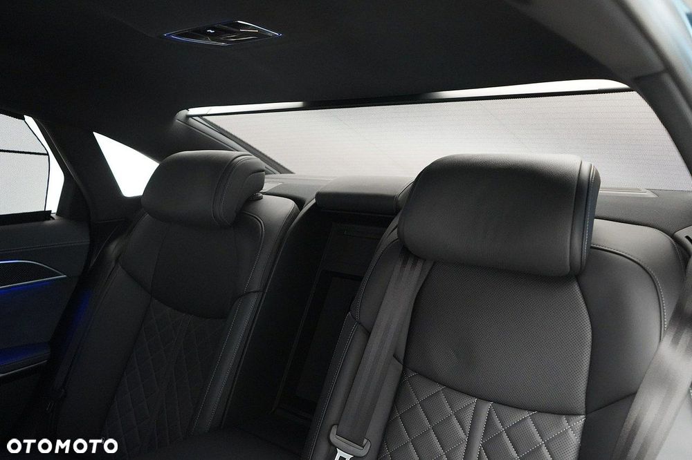 Audi A8 - 31