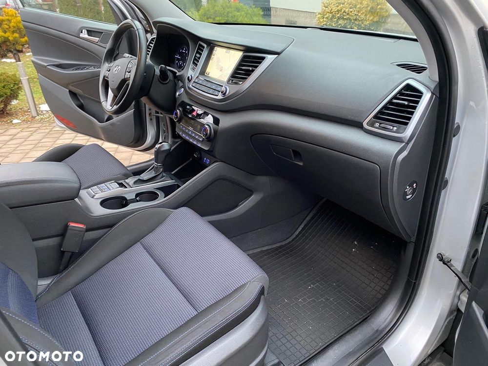 Hyundai Tucson 2.0 CRDi 4WD Automatik Passion - 10