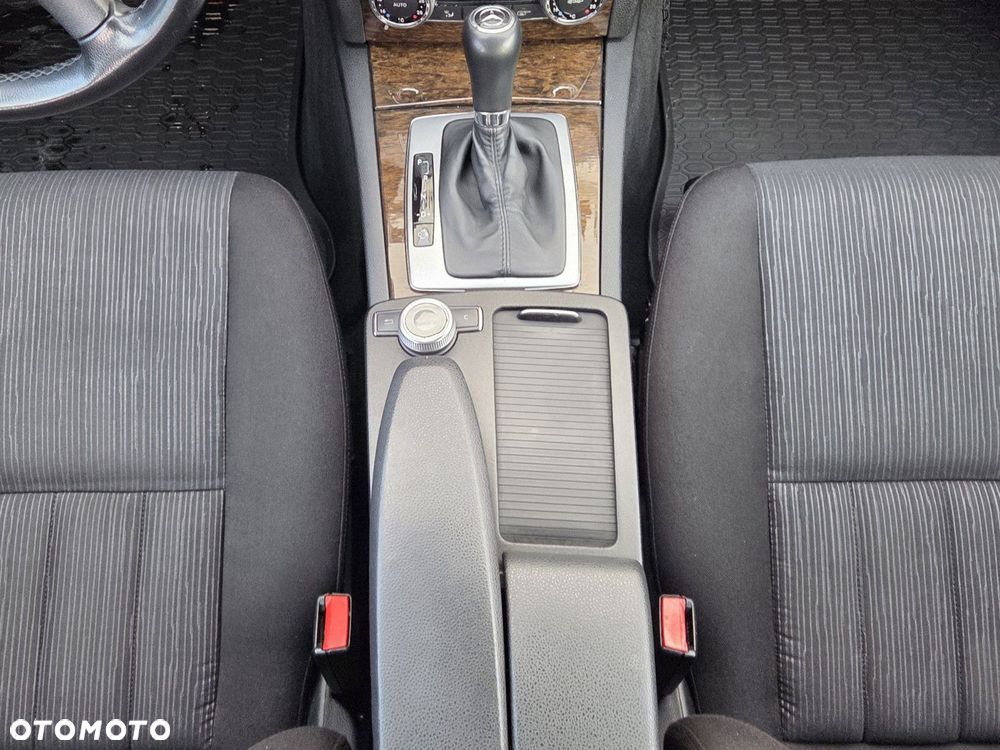 Mercedes-Benz Klasa C - 18