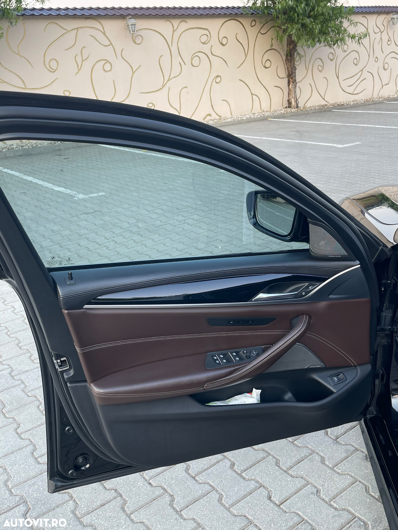 BMW Seria 5 540i Aut. - 12