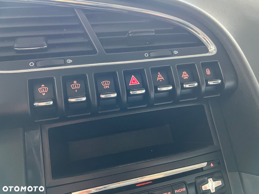 Peugeot 3008 - 19